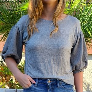Brand new puffed sleeve top 😍😍😍
